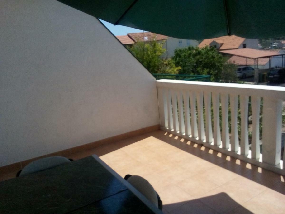 Apartman "Tatjana" Jezera Exterior photo